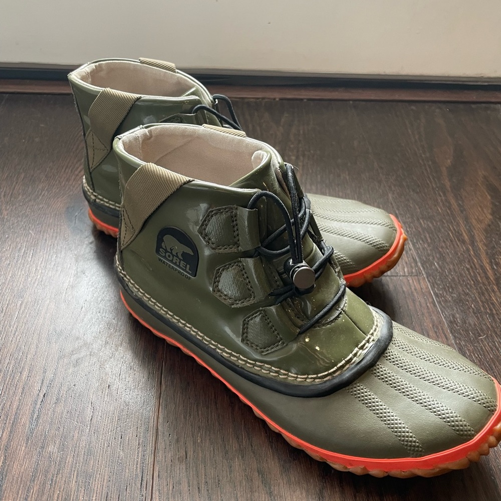 Sorel Out N About Waterproof Duck Booties - Ankle height